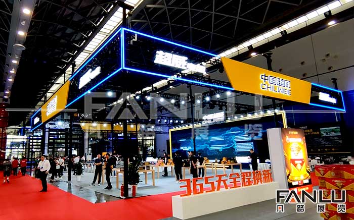 目前最火的展臺搭建材料是太空架結(jié)構(gòu)